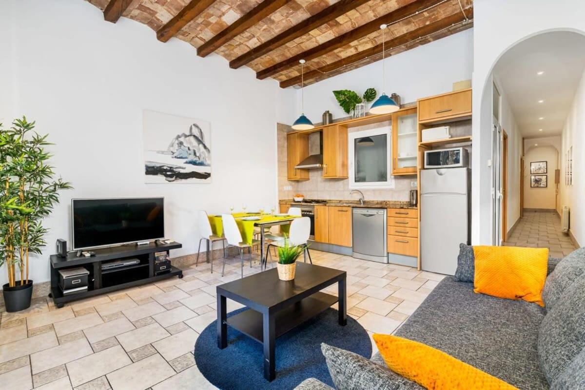 Historic With Private Terrace In Example Apartment *